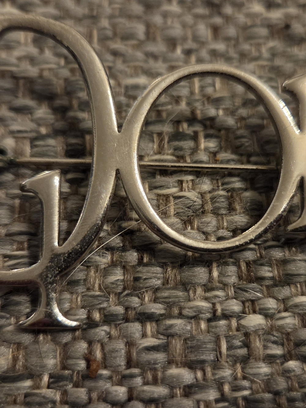 Imitation Dior Silver Brooch - Picture 2 of 6
